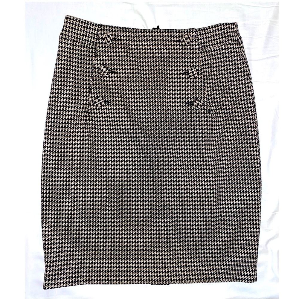 H&M Houndstooth Skirt